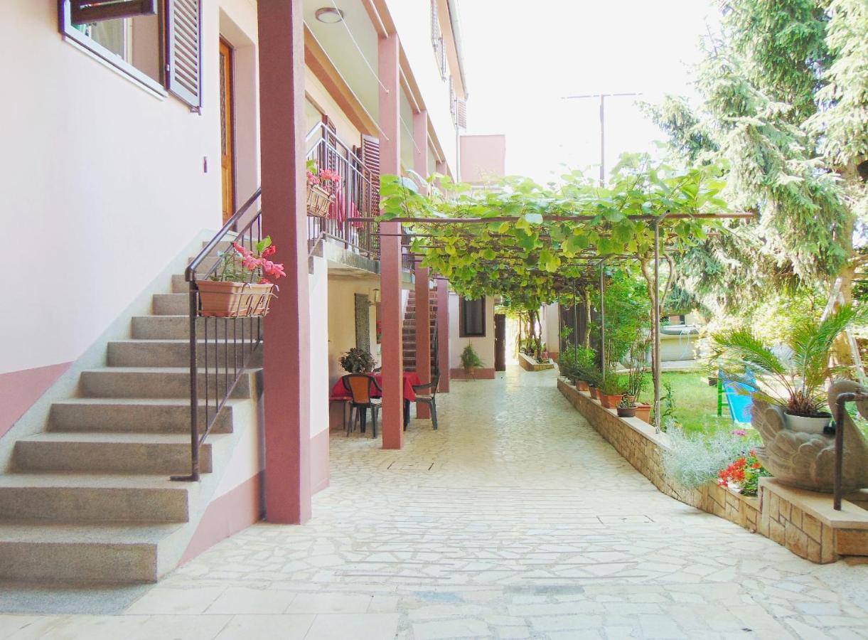 Villagio Verde Apartment